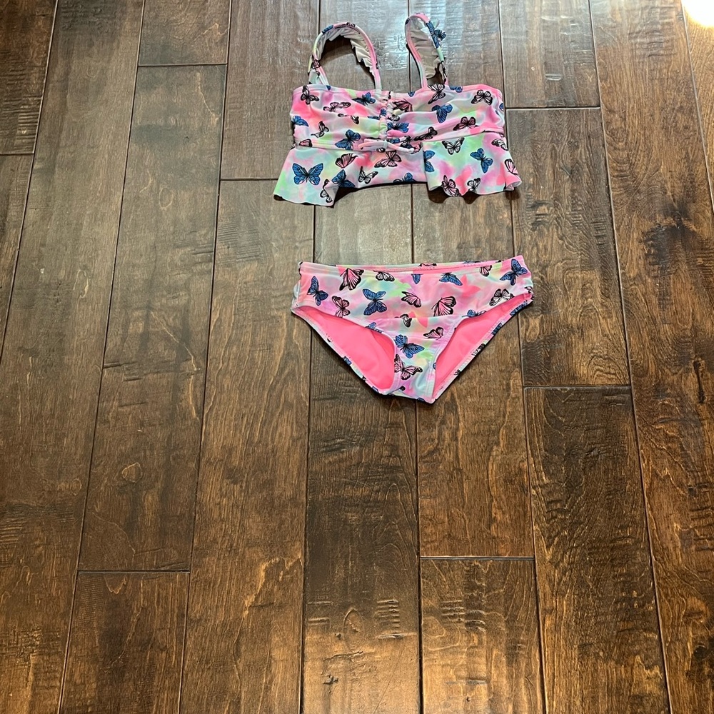 Butterfly 2 piece girls bikini with ruffles